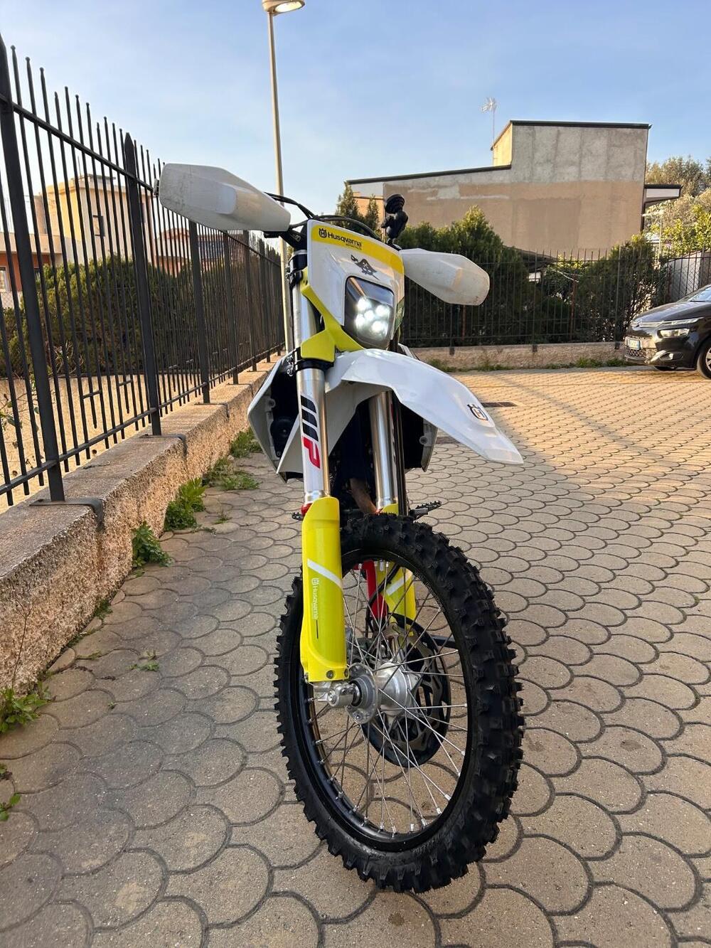 Husqvarna FE 350 (2023) (8)