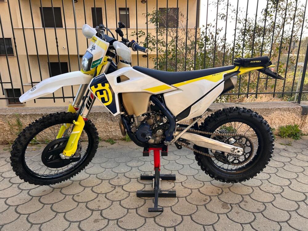 Husqvarna FE 350 (2023) (10)