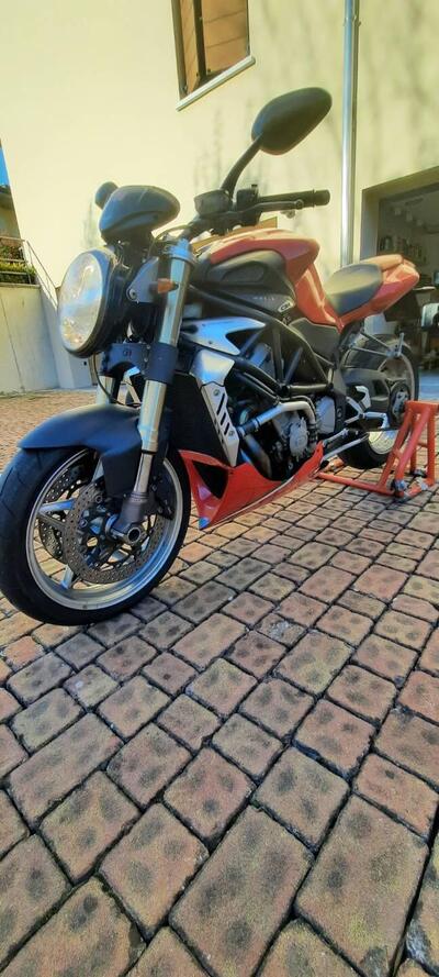 MV Agusta Brutale 750 S (2002 - 06) usata
