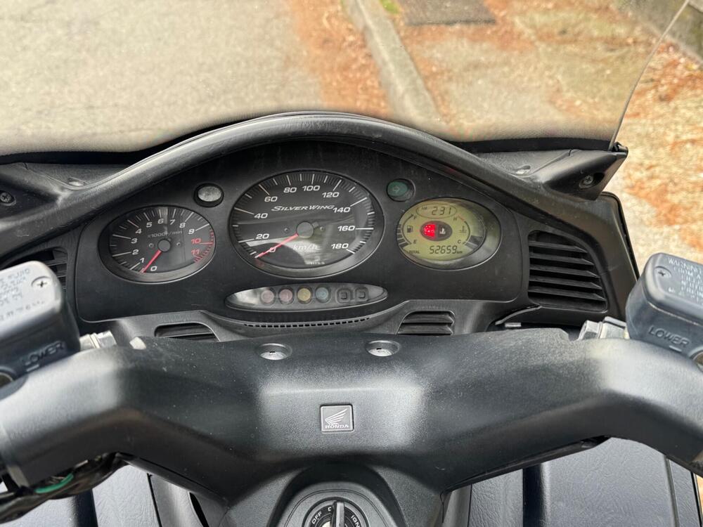 Honda Silver Wing 400 (2006 - 09) (3)