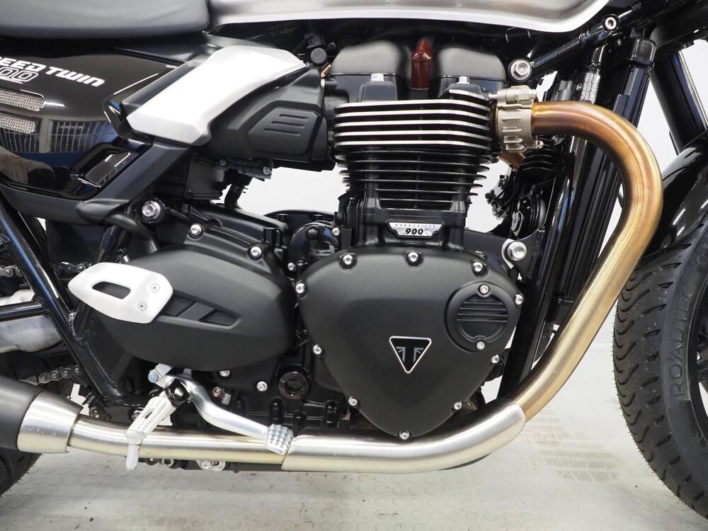 Triumph Speed Twin 900 (2025 - 26) (2)