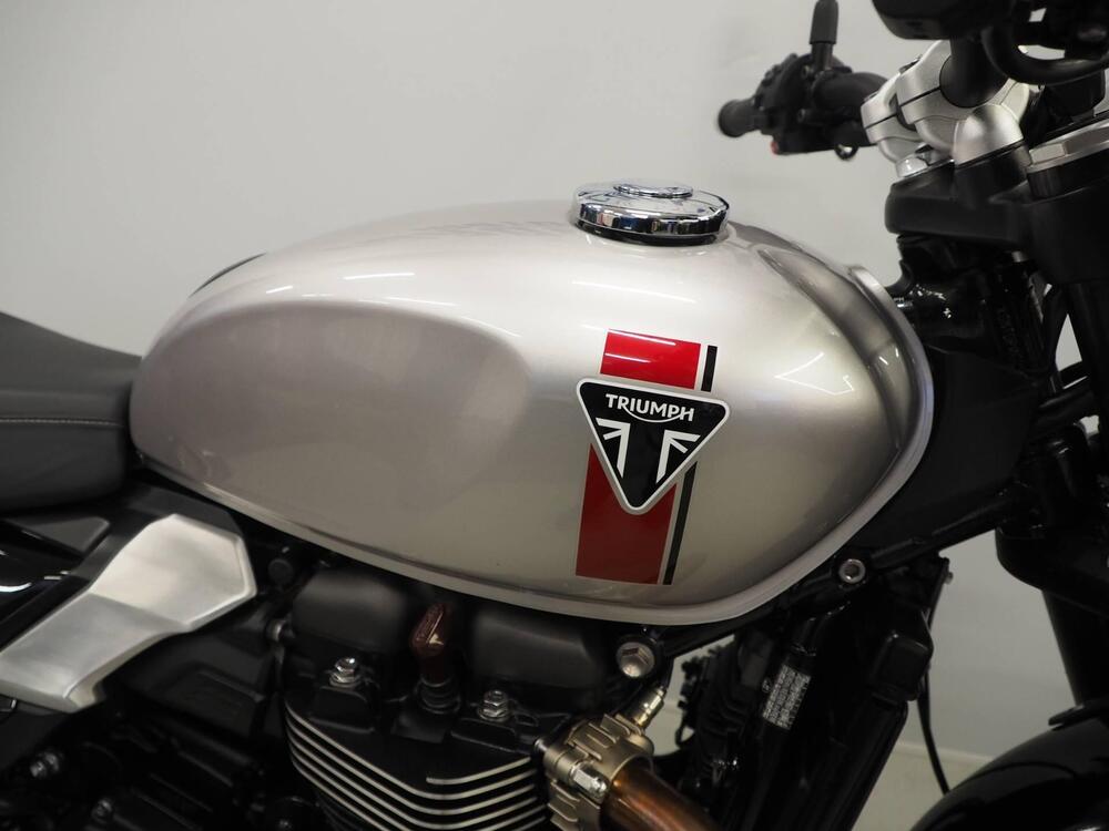 Triumph Speed Twin 900 (2025 - 26) (5)