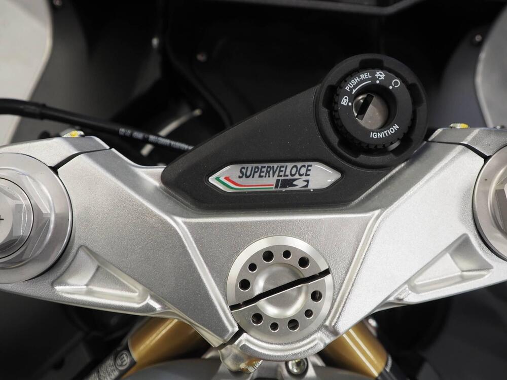 MV Agusta Superveloce 800 S (2021 - 25) (10)