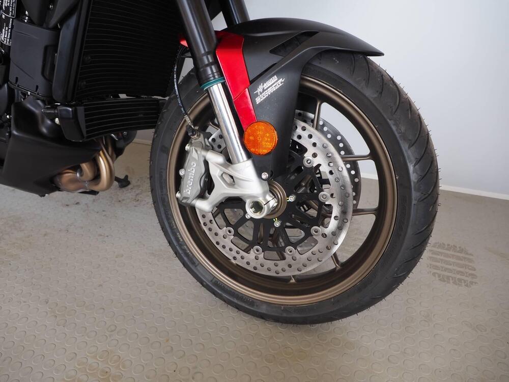 MV Agusta Turismo Veloce 800 Lusso SCS (2021 - 26) (7)