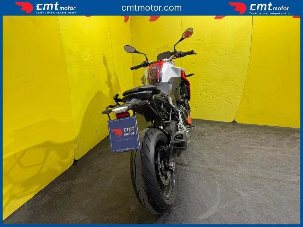 Bmw F 900 R (2021 - 24) (4)