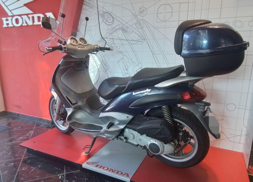 Piaggio Beverly 200 (2002 - 03) (2)