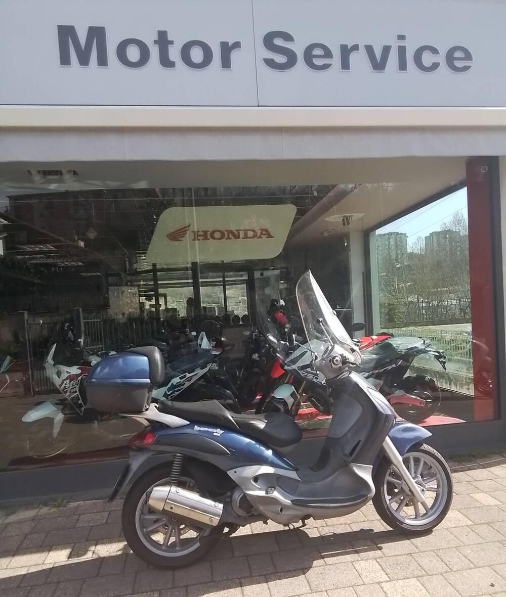 Piaggio Beverly 200 (2002 - 03) (9)