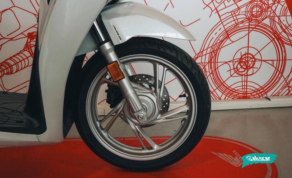 Honda SH 150i (2017 - 19) (7)