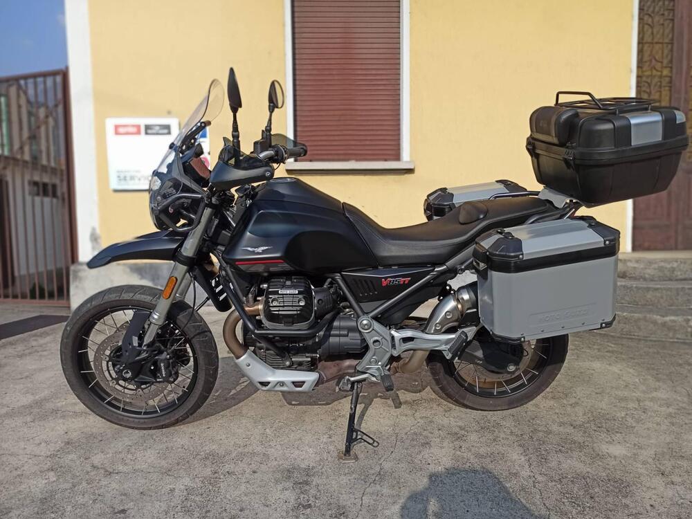 Moto Guzzi V85 TT (2021 - 23) (2)