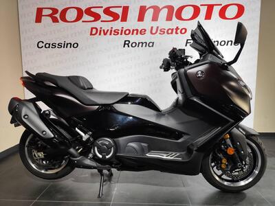 Yamaha T-Max 560 Tech Max (2025 - 26) usata