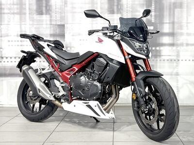 Honda CB 750 Hornet (2023 - 24) usata