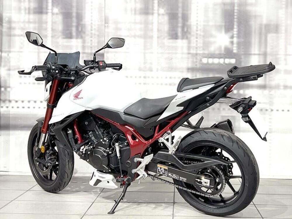 Honda CB 750 Hornet (2023 - 24) (2)