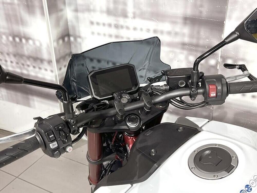 Honda CB 750 Hornet (2023 - 24) (6)