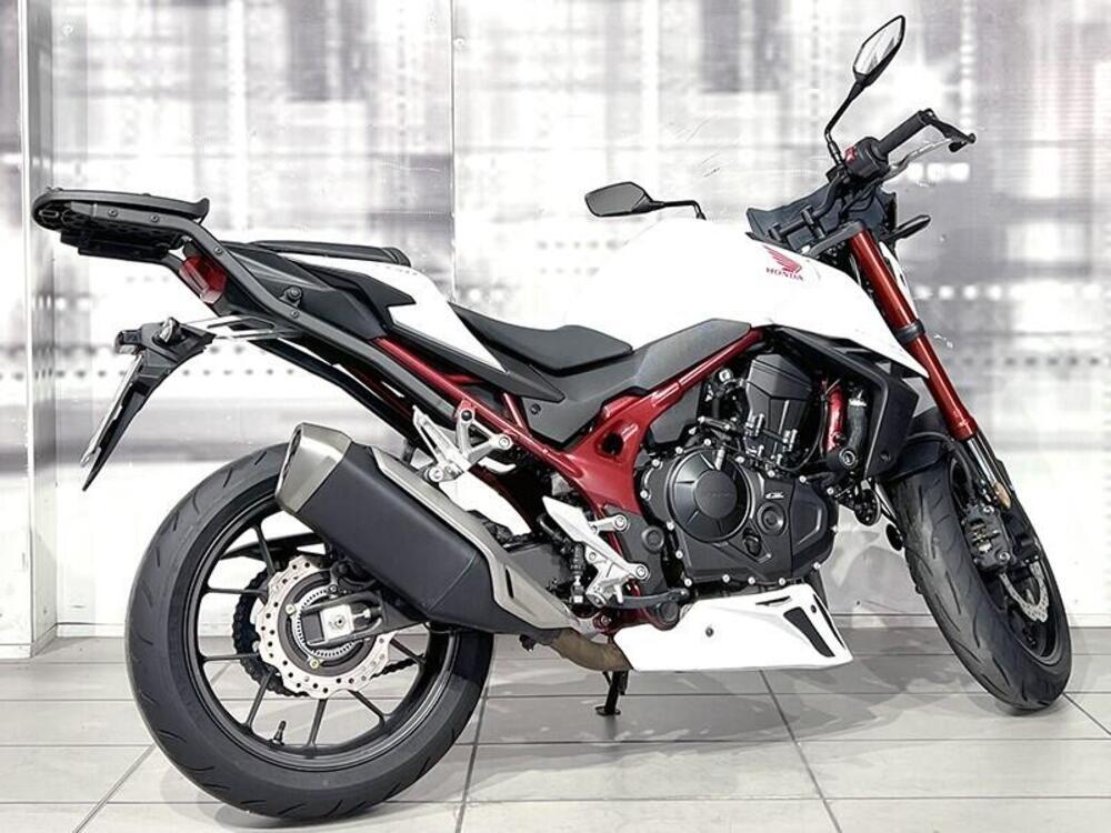 Honda CB 750 Hornet (2023 - 24) (8)