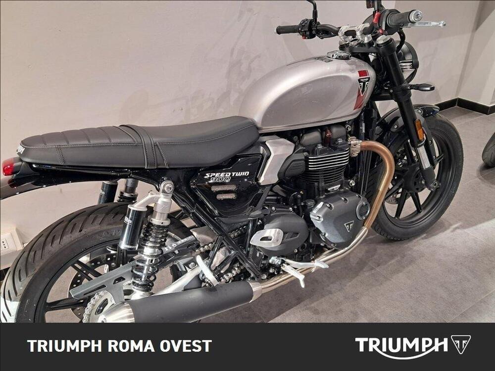 Triumph Speed Twin 900 (2025 - 26) (4)