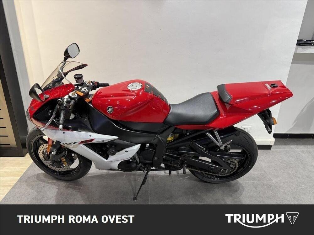 Yamaha YZF R1 (2002 - 03) (7)