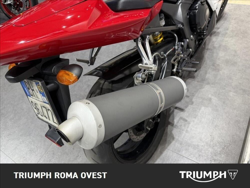 Yamaha YZF R1 (2002 - 03) (22)