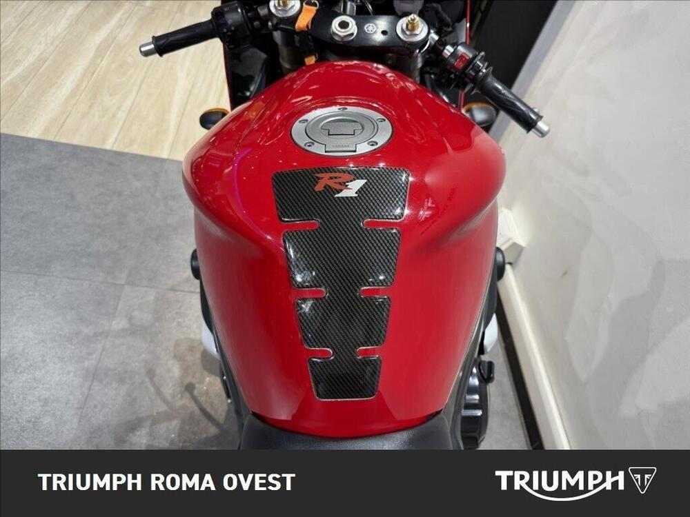 Yamaha YZF R1 (2002 - 03) (20)