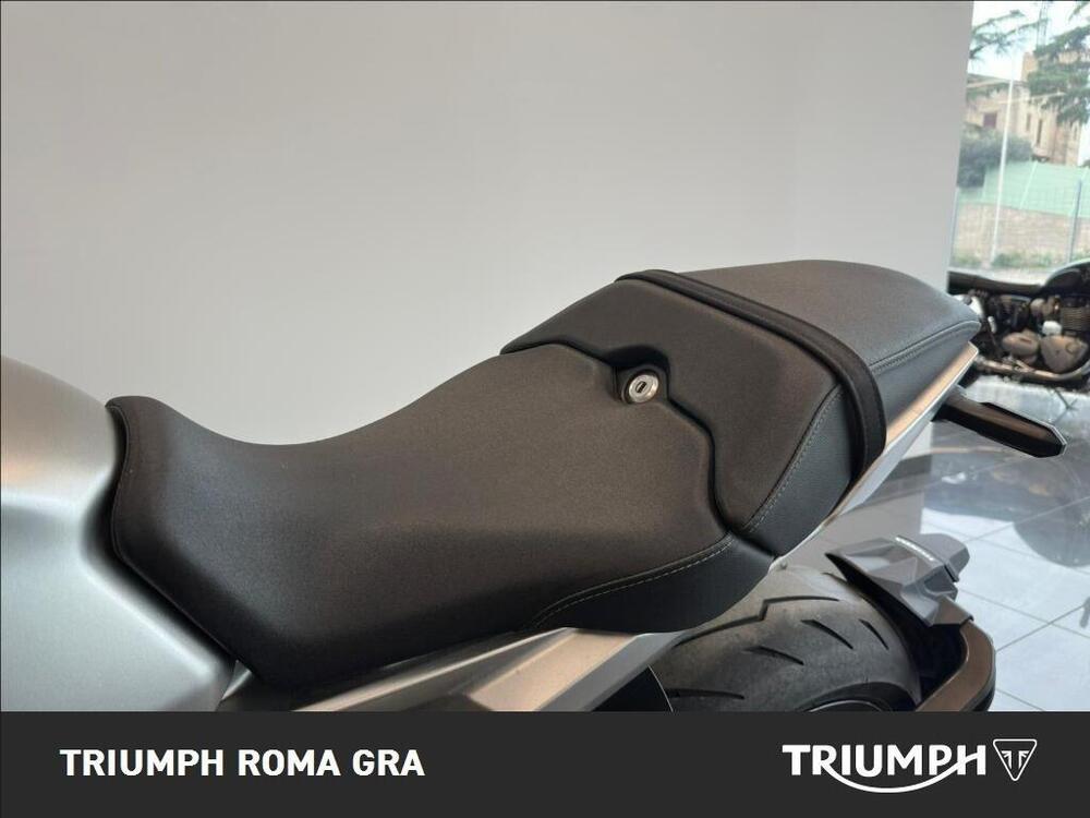 Honda CB 1000 R (2021 - 25) (12)