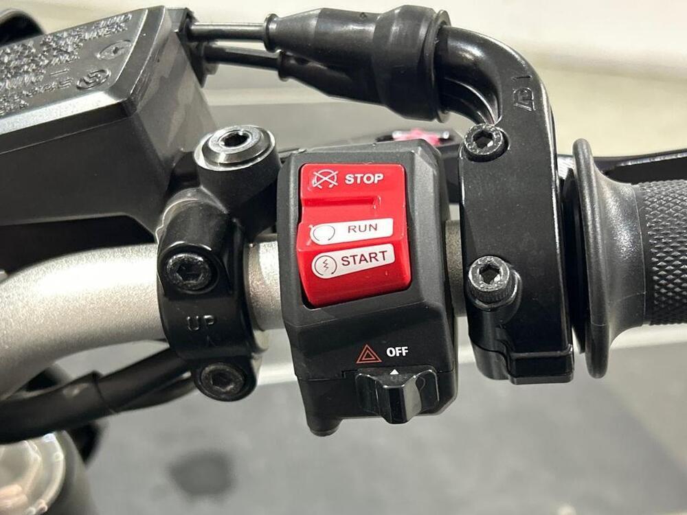 Yamaha MT-07 (2021 - 24) (8)