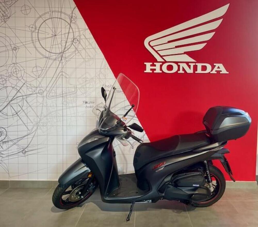 Honda SH 350 Sport (2021 - 24) (2)