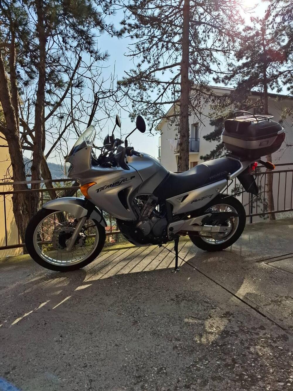 Honda Transalp XL 650V (2000 - 04) (5)