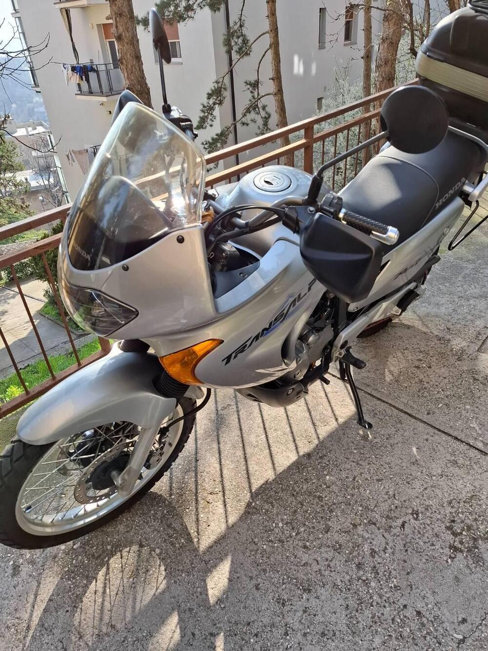 Honda Transalp XL 650V (2000 - 04) (10)