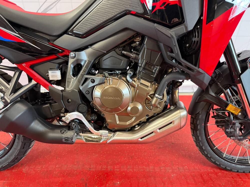 Honda Africa Twin CRF 1100L ES (2024 - 26) (10)