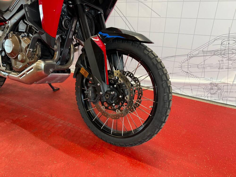 Honda Africa Twin CRF 1100L ES (2024 - 26) (8)