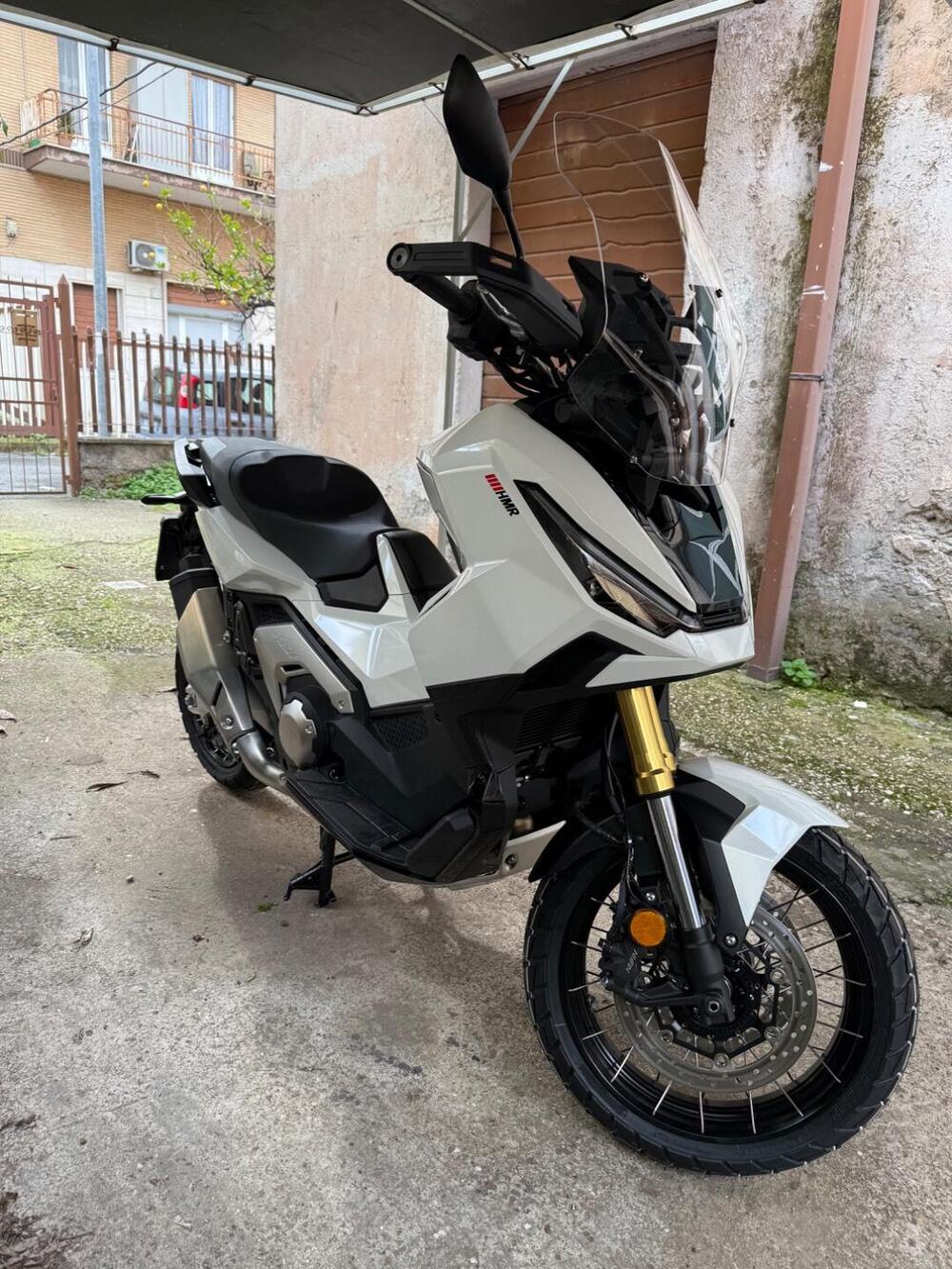 Honda X-ADV 750 Adventure (2025 - 26) (2)