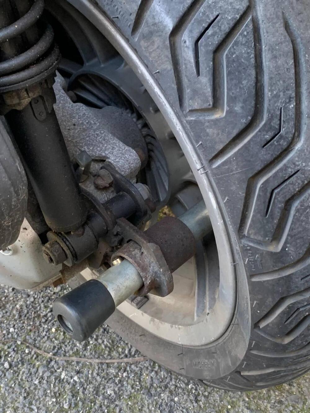 Piaggio MP3 300 Touring/LT (2011 - 13) (7)