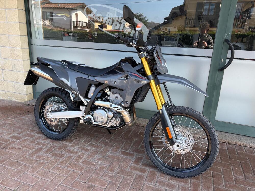 Suzuki DR-Z4S (2025 - 26) (2)