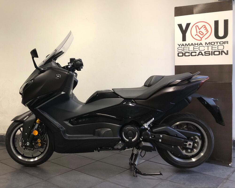 Yamaha T-Max 560 Tech Max (2025 - 26) (2)