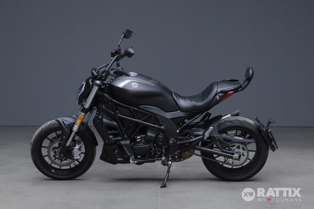 Benelli 502 C (2021 - 25) (3)