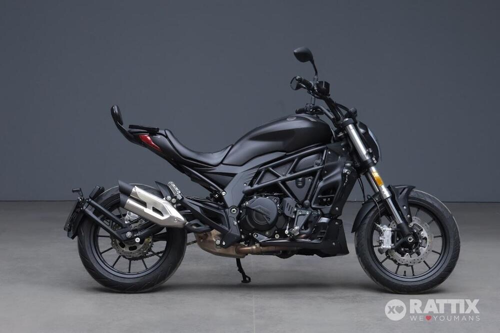 Benelli 502 C (2021 - 25) (4)