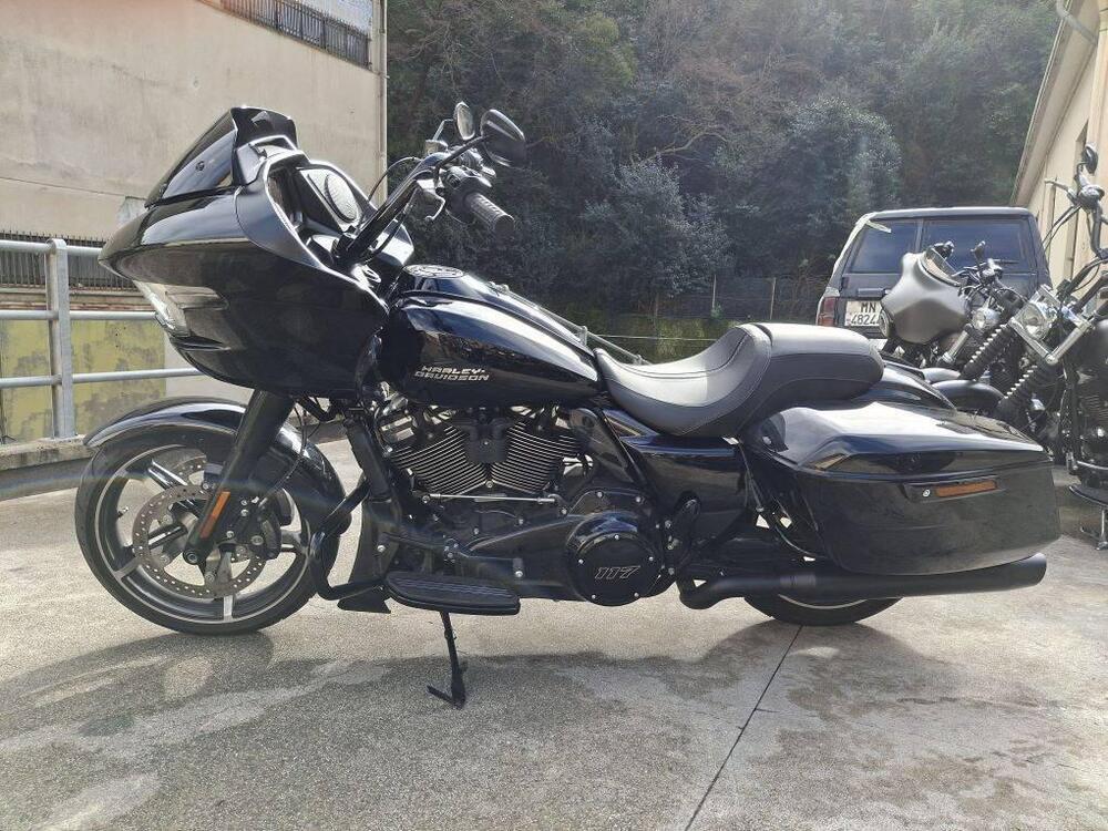 Harley-Davidson Road Glide (2024 - 26) (2)