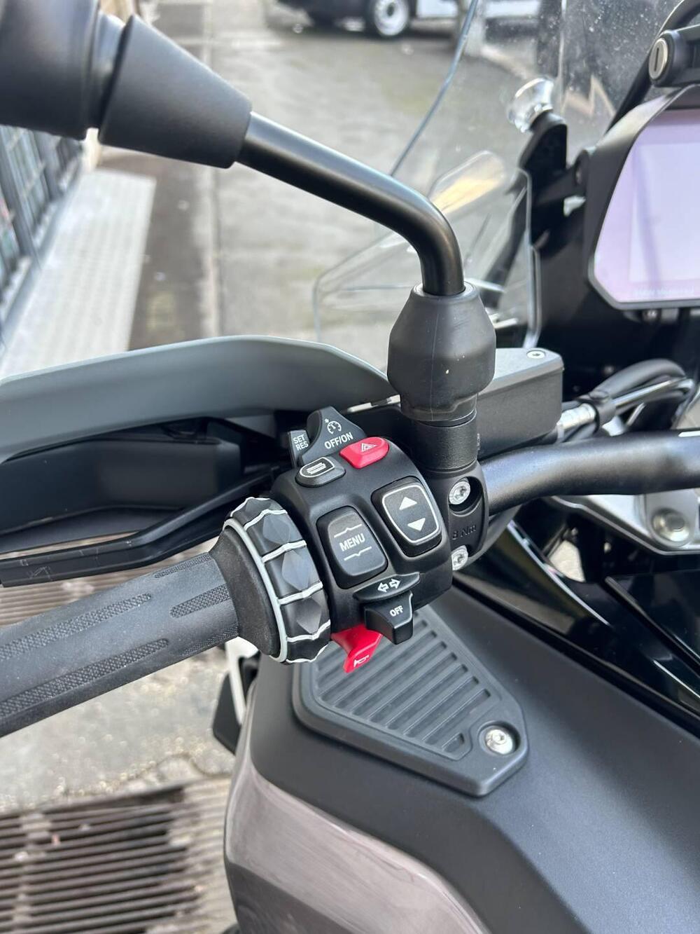 Bmw R 1300 GS Adventure Triple Black (2025 - 26) (9)