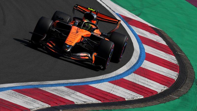 &ldquo;Ho battuto entrambe le Ferrari&rdquo;: Norris esulta a Shanghai, McLaren pronta a sorprendere nella Sprint