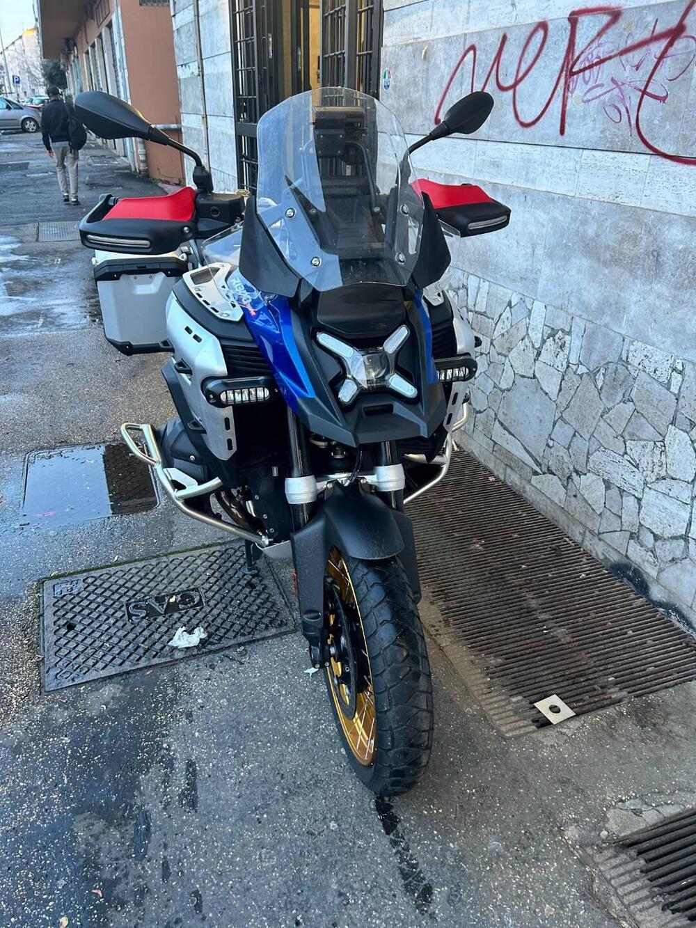 Bmw R 1300 GS Adventure Trophy (2025 - 26) (3)