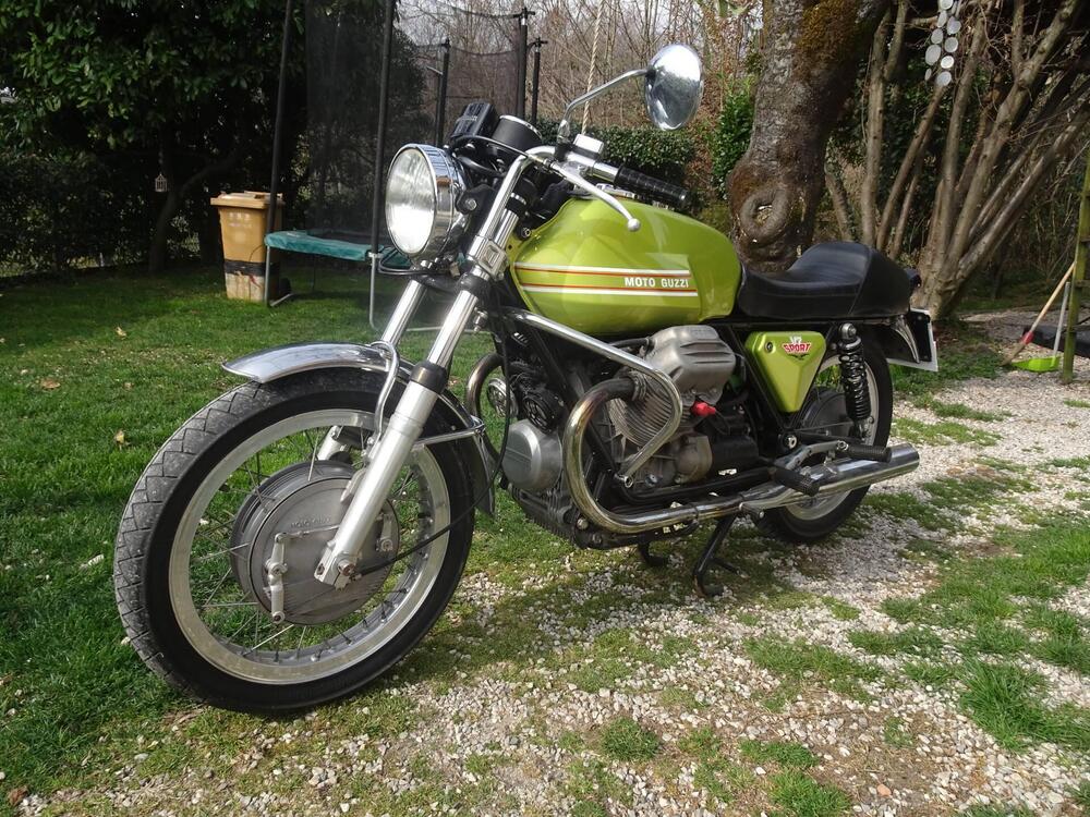 Moto Guzzi V7 SPORT (6)