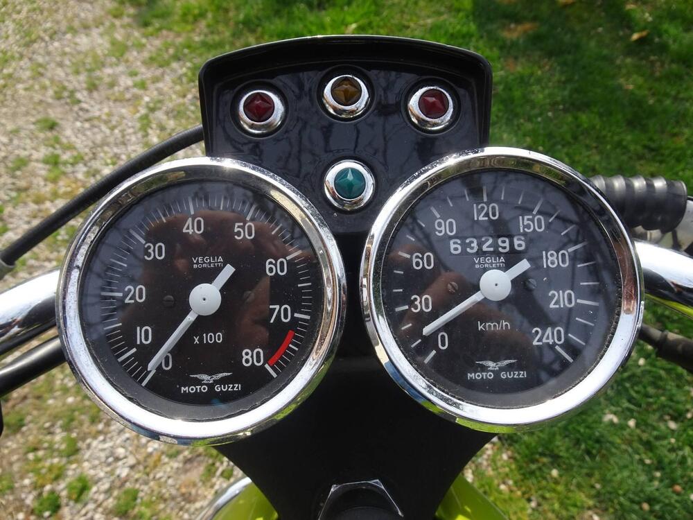 Moto Guzzi V7 SPORT (11)