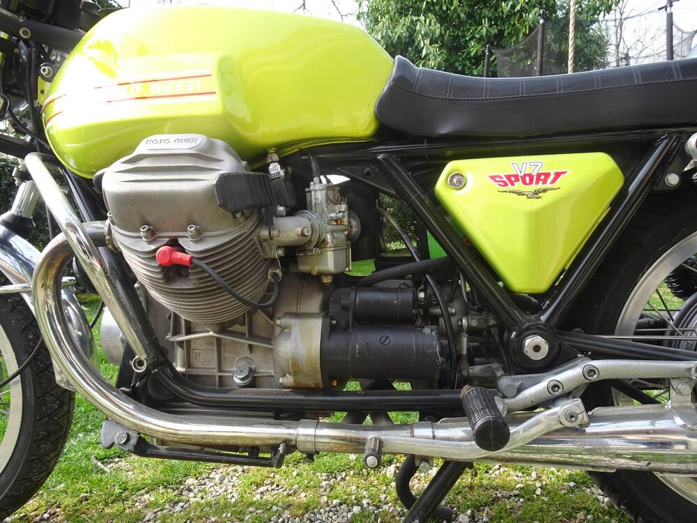 Moto Guzzi V7 SPORT (13)
