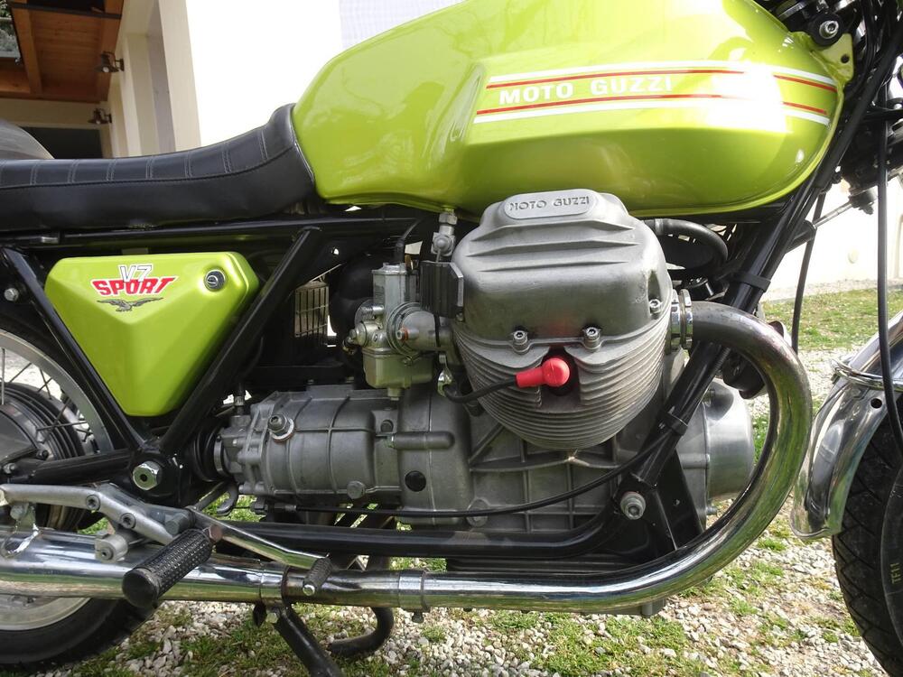 Moto Guzzi V7 SPORT (17)