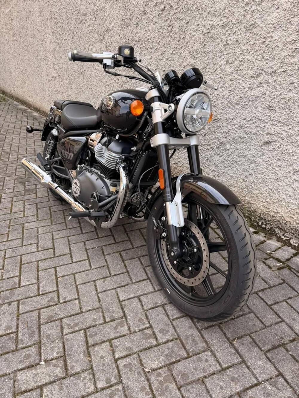 Royal Enfield Super Meteor 650 (2023 - 26)