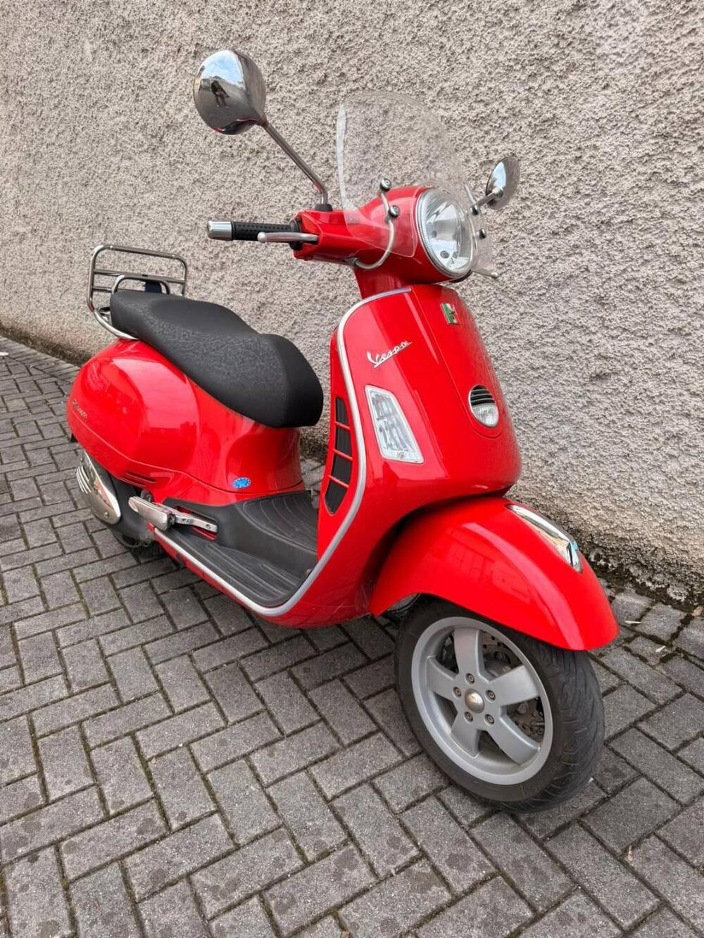 Vespa GTS 250 i.e.