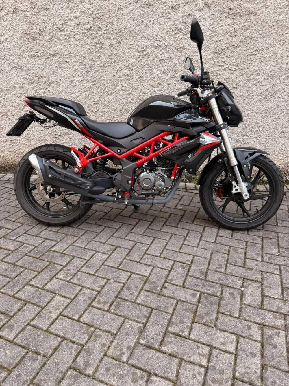 Benelli BN 125 (2018 - 20) (2)