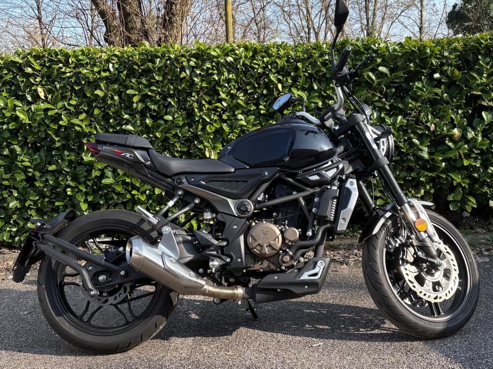 Voge Trofeo 300AC (2021 - 26)