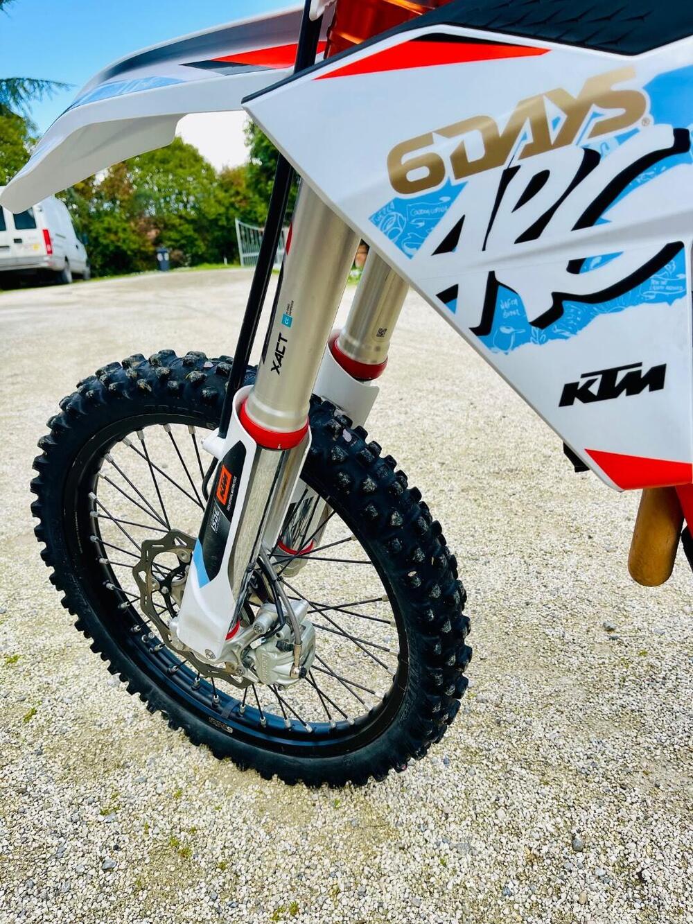 KTM 250 EXC-F Six Days (2024) (4)