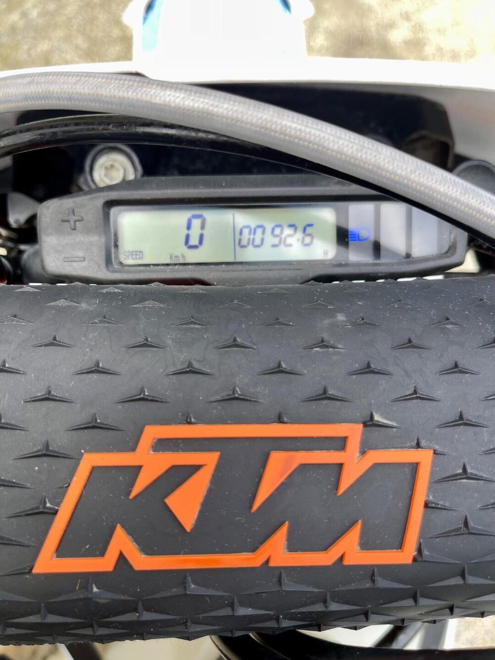 KTM 250 EXC-F Six Days (2024) (8)