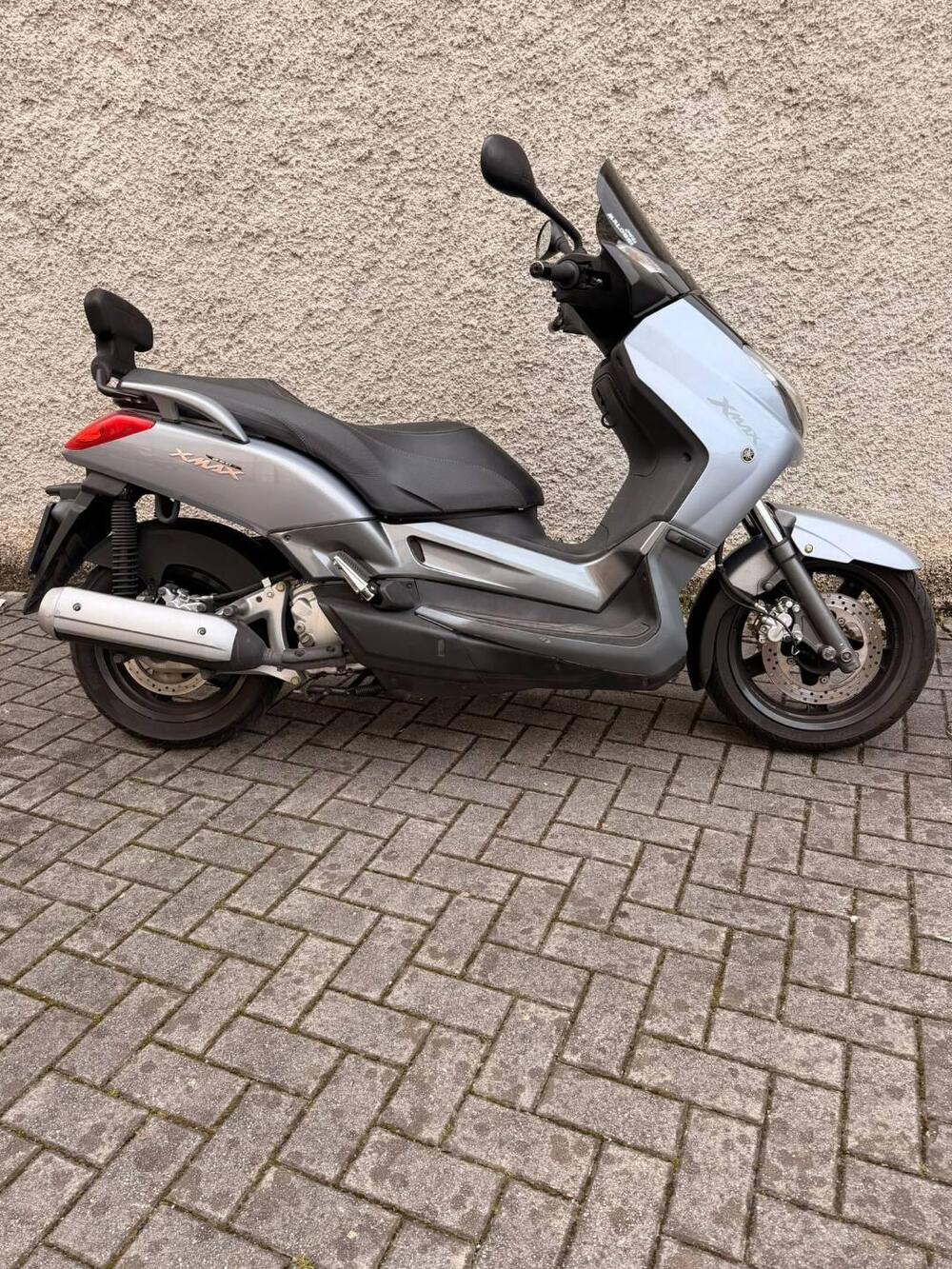 Yamaha X-Max 250 (2007 - 09) (2)
